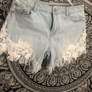 Lace shorts